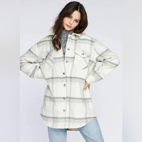 🔺SOLD🔺Gentle Fawn Shacket - Picture 3 of 14